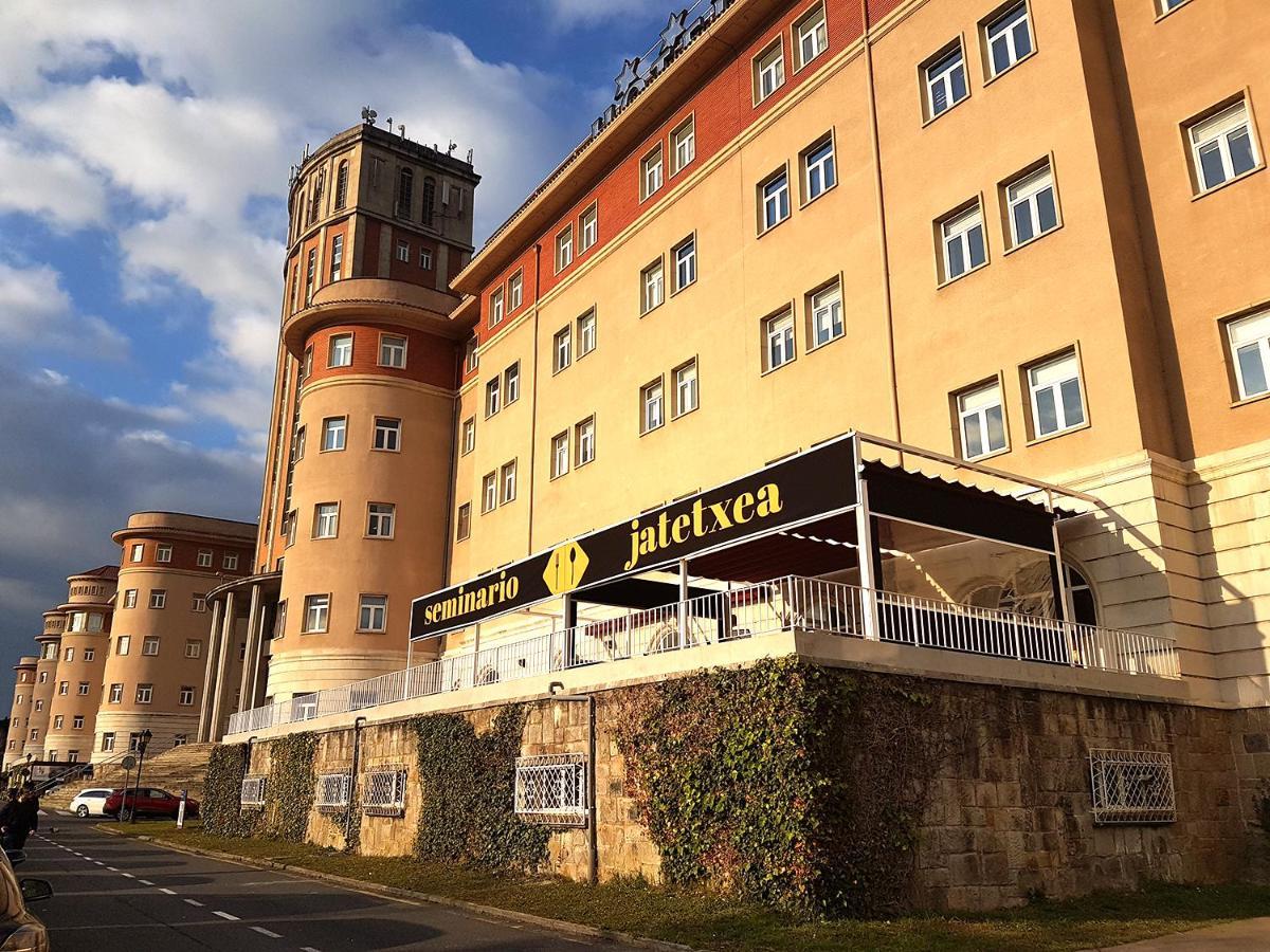 Hotel Seminario Aeropuerto Bilbao Деріо Екстер'єр фото