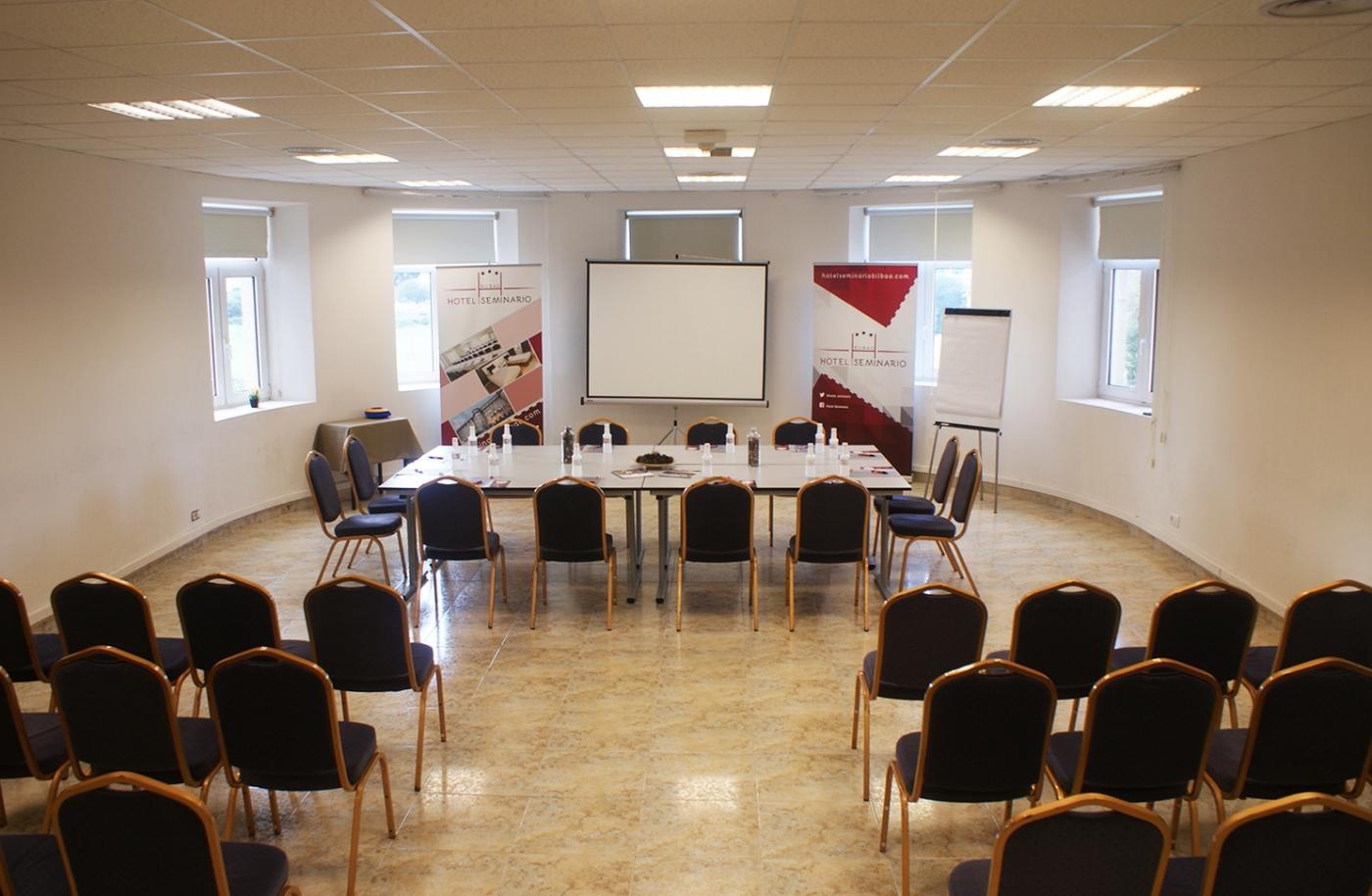 Hotel Seminario Aeropuerto Bilbao Деріо Екстер'єр фото