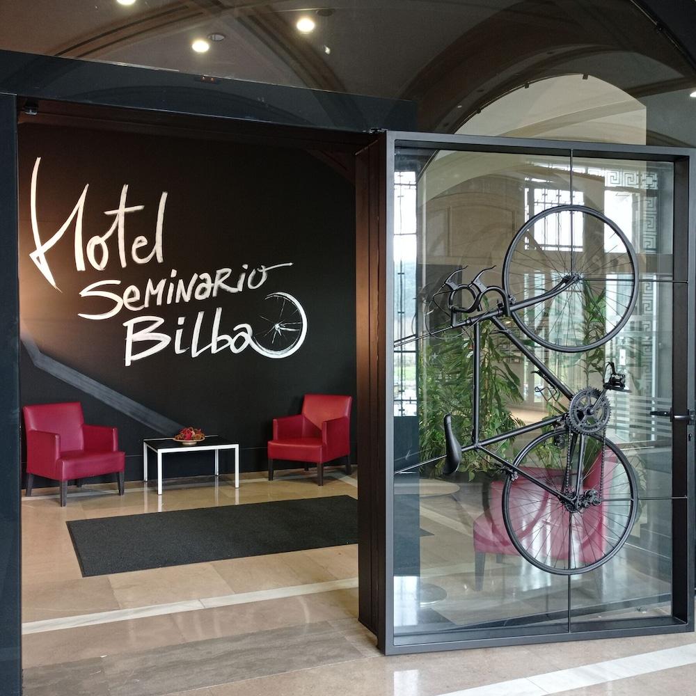 Hotel Seminario Aeropuerto Bilbao Деріо Екстер'єр фото