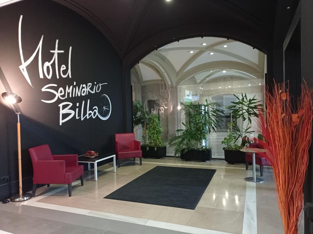 Hotel Seminario Aeropuerto Bilbao Деріо Екстер'єр фото