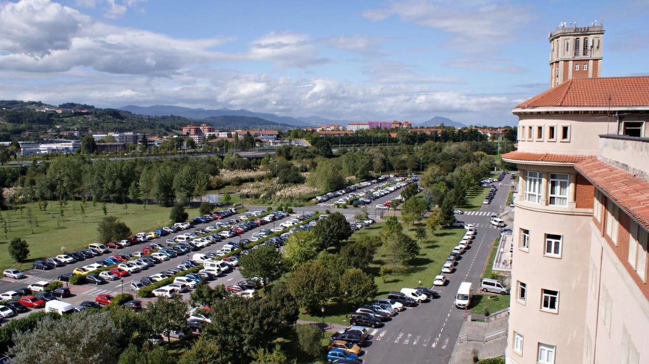 Hotel Seminario Aeropuerto Bilbao Деріо Екстер'єр фото